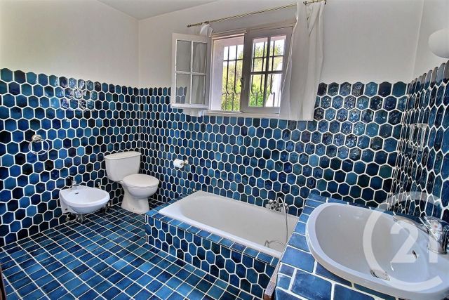 maison à vendre - 5 pièces - 132.77 m2 - VALBONNE - 06 - PROVENCE-ALPES-COTE-D-AZUR - Century 21 Visa Immobilier