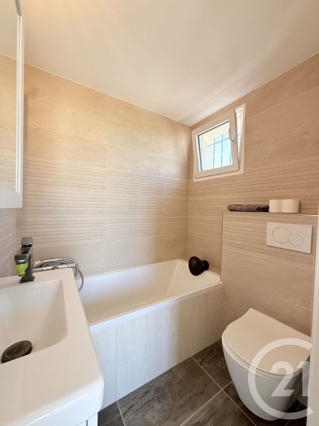 maison à vendre - 5 pièces - 127.56 m2 - VALBONNE - 06 - PROVENCE-ALPES-COTE-D-AZUR - Century 21 Visa Immobilier