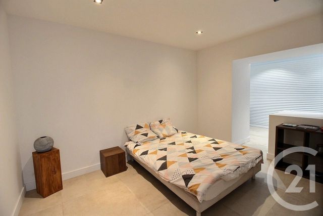 maison à vendre - 5 pièces - 141.31 m2 - CHATEAUNEUF GRASSE - 06 - PROVENCE-ALPES-COTE-D-AZUR - Century 21 Visa Immobilier