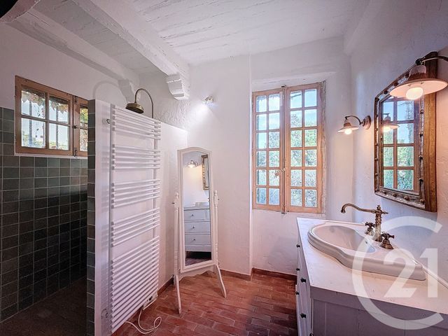 maison à vendre - 7 pièces - 209.0 m2 - GRASSE - 06 - PROVENCE-ALPES-COTE-D-AZUR - Century 21 Visa Immobilier