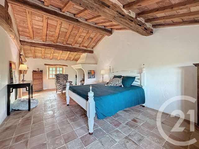 maison à vendre - 7 pièces - 209.0 m2 - GRASSE - 06 - PROVENCE-ALPES-COTE-D-AZUR - Century 21 Visa Immobilier