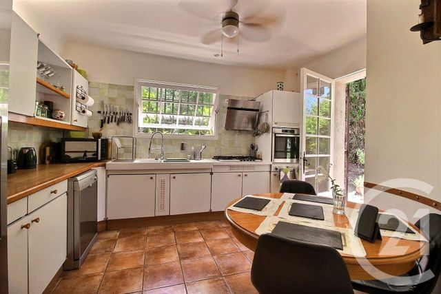 maison à vendre - 8 pièces - 196.05 m2 - VALBONNE - 06 - PROVENCE-ALPES-COTE-D-AZUR - Century 21 Visa Immobilier