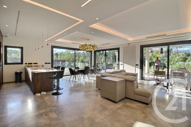 maison à vendre - 5 pièces - 175.0 m2 - VALBONNE - 06 - PROVENCE-ALPES-COTE-D-AZUR - Century 21 Visa Immobilier