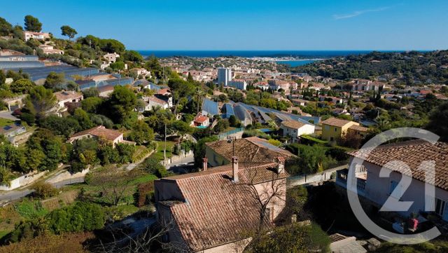 maison à vendre - 3 pièces - 120.0 m2 - VALLAURIS - 06 - PROVENCE-ALPES-COTE-D-AZUR - Century 21 Visa Immobilier