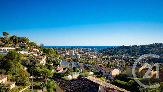 terrain - VALLAURIS - 06