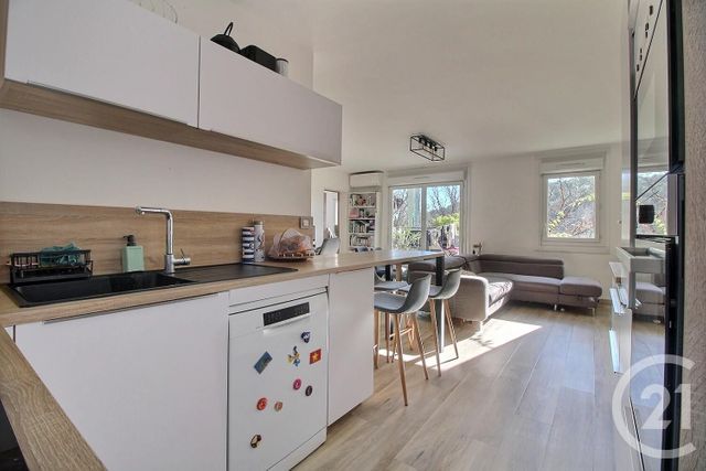 Appartement F4 à vendre - 4 pièces - 77.0 m2 - VALBONNE - 06 - PROVENCE-ALPES-COTE-D-AZUR - Century 21 Visa Immobilier