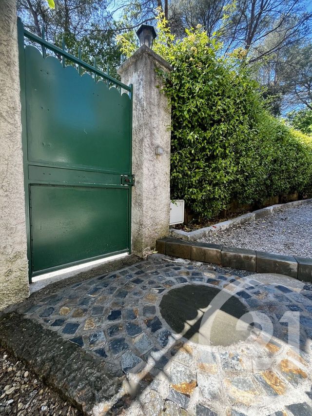 maison à vendre - 5 pièces - 128.0 m2 - CHATEAUNEUF GRASSE - 06 - PROVENCE-ALPES-COTE-D-AZUR - Century 21 Visa Immobilier