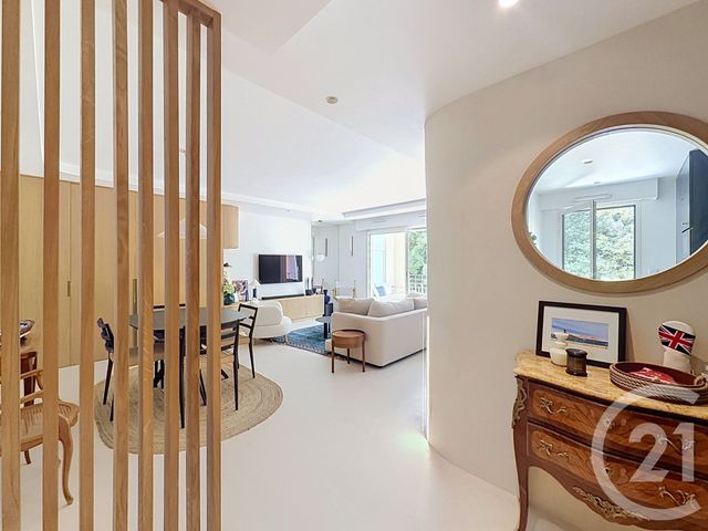 Appartement F3 à vendre VALBONNE