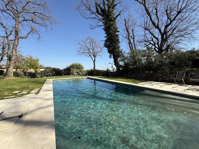 maison à vendre - 6 pièces - 200.0 m2 - CHATEAUNEUF GRASSE - 06 - PROVENCE-ALPES-COTE-D-AZUR - Century 21 Visa Immobilier