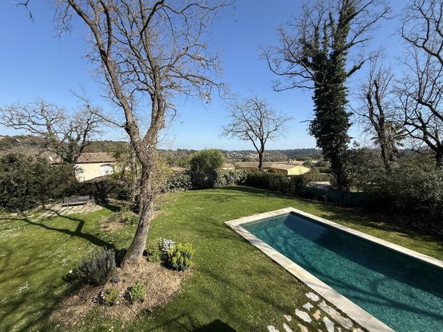 maison à vendre - 6 pièces - 200.0 m2 - CHATEAUNEUF GRASSE - 06 - PROVENCE-ALPES-COTE-D-AZUR - Century 21 Visa Immobilier