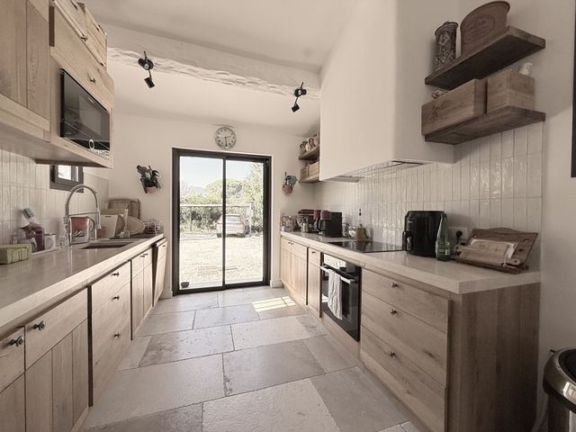 maison à vendre - 6 pièces - 200.0 m2 - CHATEAUNEUF GRASSE - 06 - PROVENCE-ALPES-COTE-D-AZUR - Century 21 Visa Immobilier