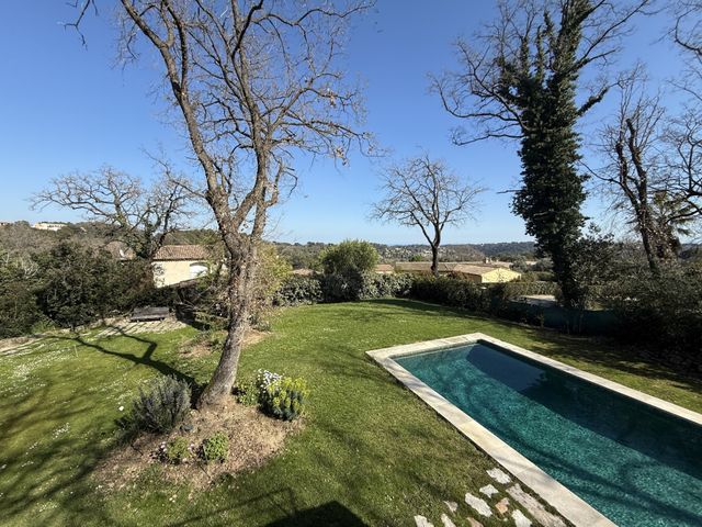 maison à vendre - 6 pièces - 200.0 m2 - CHATEAUNEUF GRASSE - 06 - PROVENCE-ALPES-COTE-D-AZUR - Century 21 Visa Immobilier