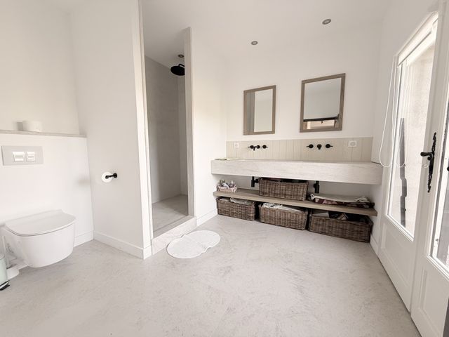 maison à vendre - 6 pièces - 200.0 m2 - CHATEAUNEUF GRASSE - 06 - PROVENCE-ALPES-COTE-D-AZUR - Century 21 Visa Immobilier