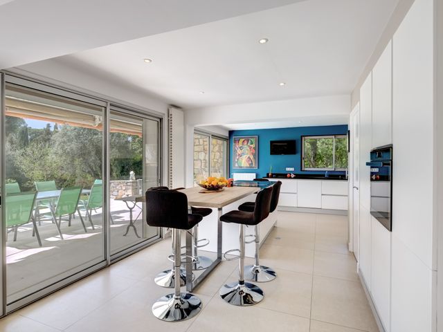 maison à vendre - 5 pièces - 210.0 m2 - VALBONNE - 06 - PROVENCE-ALPES-COTE-D-AZUR - Century 21 Visa Immobilier