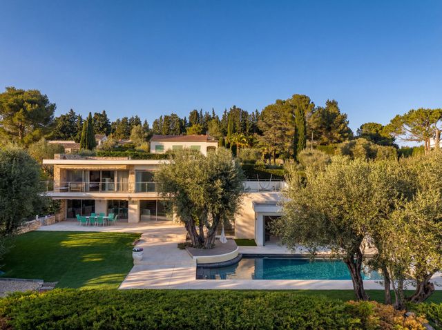maison à vendre - 5 pièces - 210.0 m2 - VALBONNE - 06 - PROVENCE-ALPES-COTE-D-AZUR - Century 21 Visa Immobilier