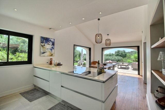 maison à vendre - 7 pièces - 293.28 m2 - VALBONNE - 06 - PROVENCE-ALPES-COTE-D-AZUR - Century 21 Visa Immobilier