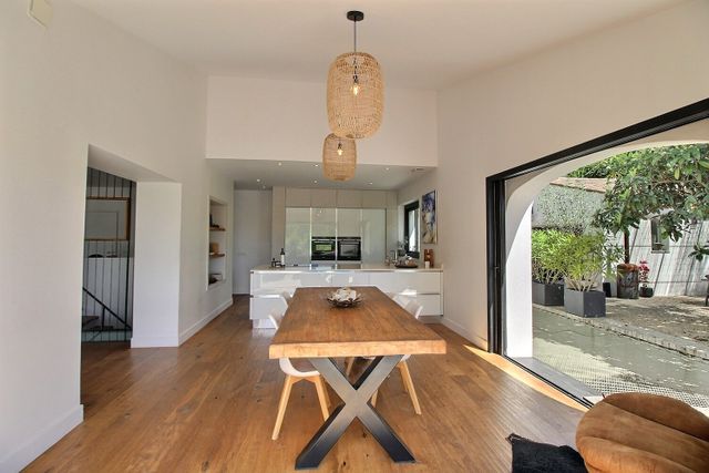 maison à vendre - 7 pièces - 293.28 m2 - VALBONNE - 06 - PROVENCE-ALPES-COTE-D-AZUR - Century 21 Visa Immobilier