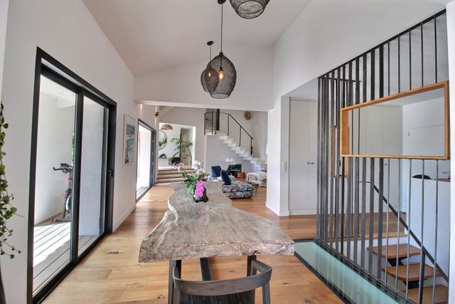 maison à vendre - 7 pièces - 293.28 m2 - VALBONNE - 06 - PROVENCE-ALPES-COTE-D-AZUR - Century 21 Visa Immobilier